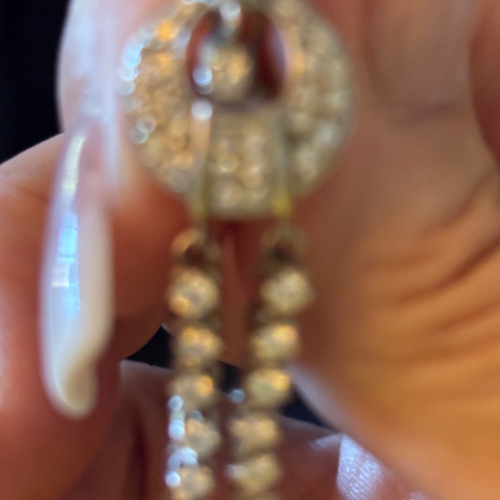 Elegant white gold diamond Dangle Earrings - Picture 7 of 7